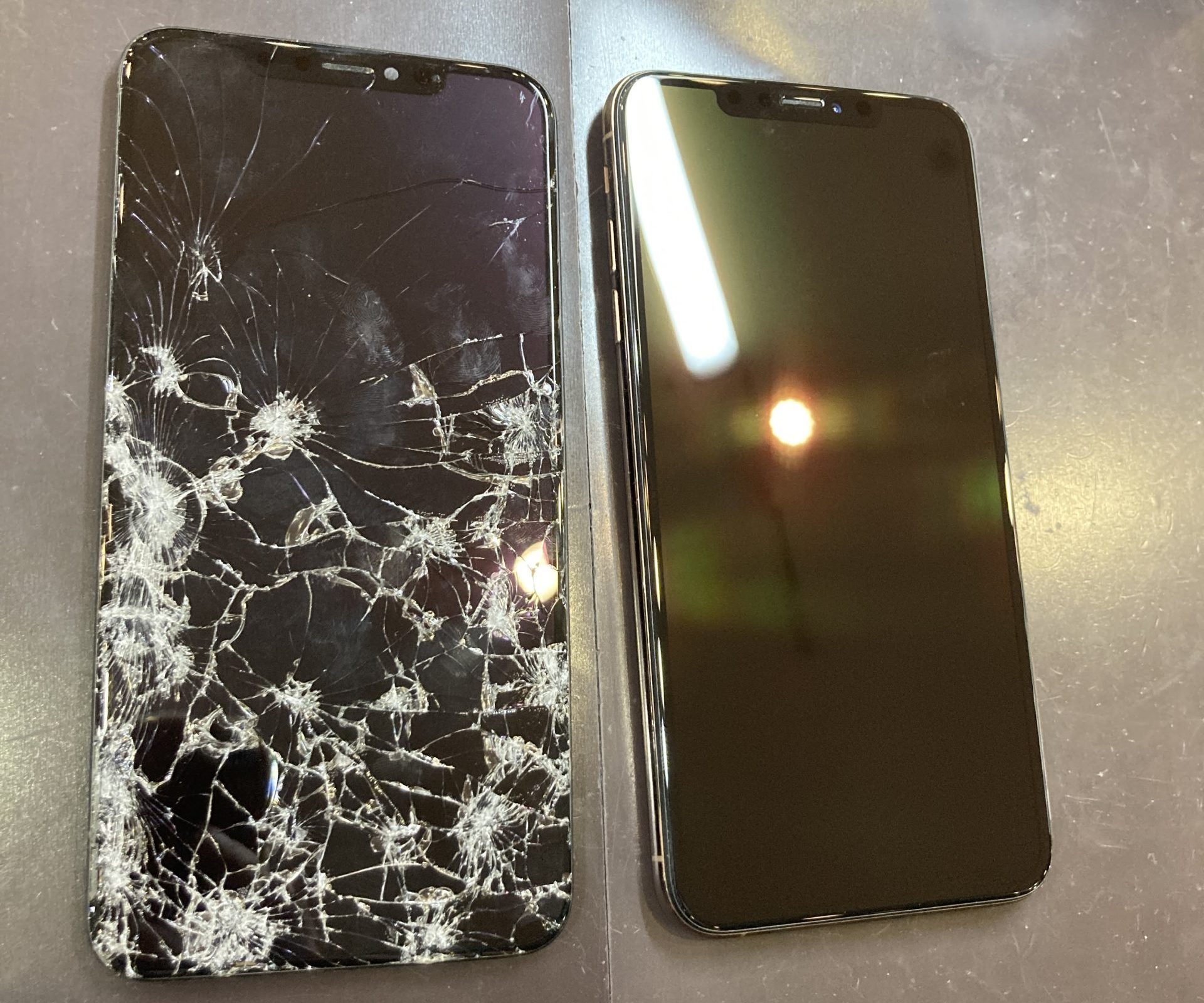 iPhoneXS MAX 画面交換【石巻市】