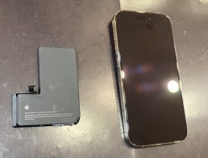 iPhone14Pro バッテリー交換