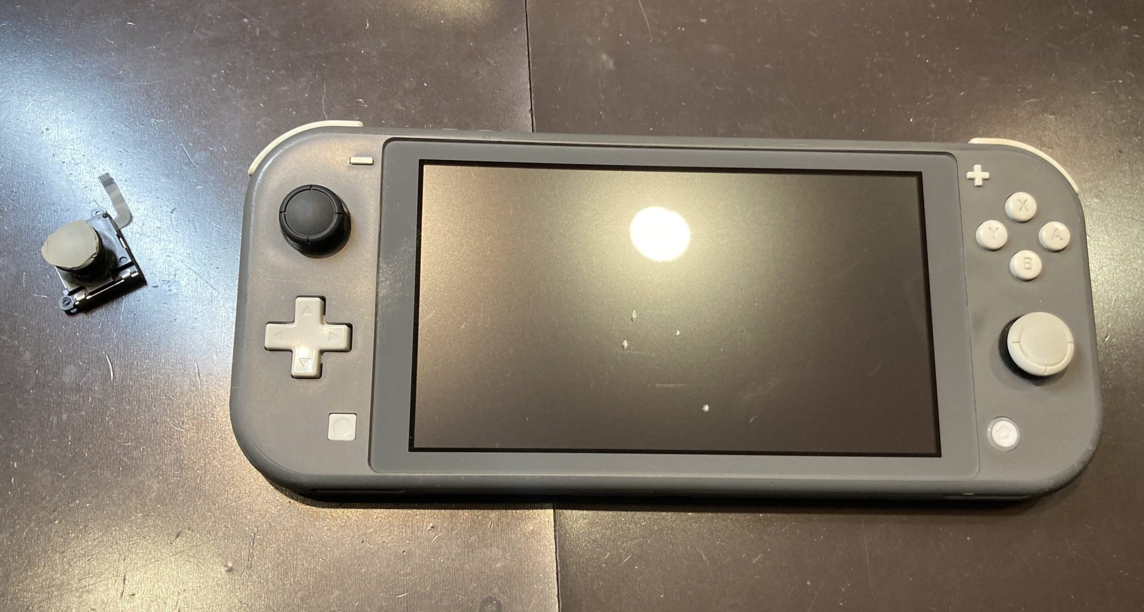 Switch lite スティック交換【東松島市】