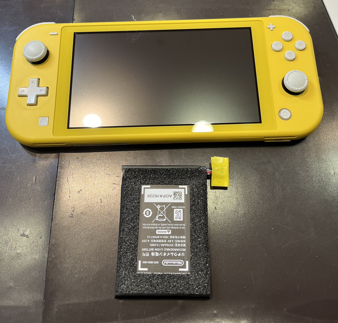 Switchlite　バッテリー交換修理【大崎市】