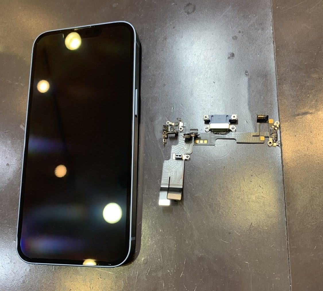 iPhone14 充電コネクタ修理【東松島市】