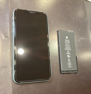 iPhone11　バッテリー交換