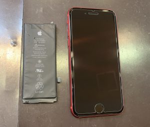 iPhone8　バッテリー交換