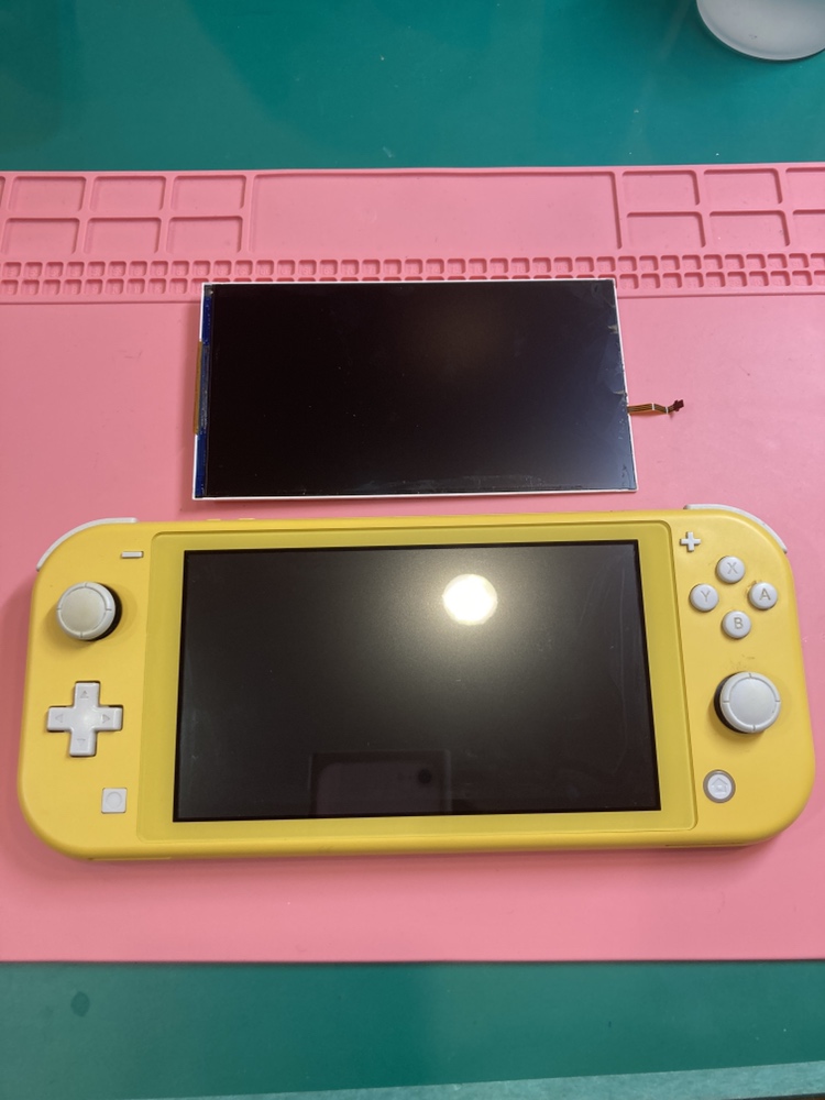 [石巻店]Switch Lite 液晶交換修理[東松島市からご来店]