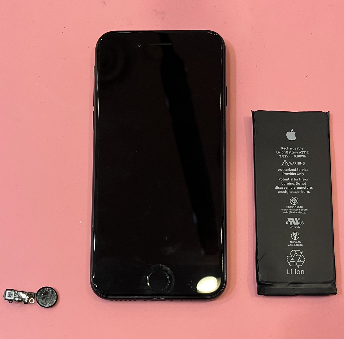 【石巻店】iPhoneSE第2世代　ホームボタン修理　バッテリー交換修理　【大崎市よりご来店】